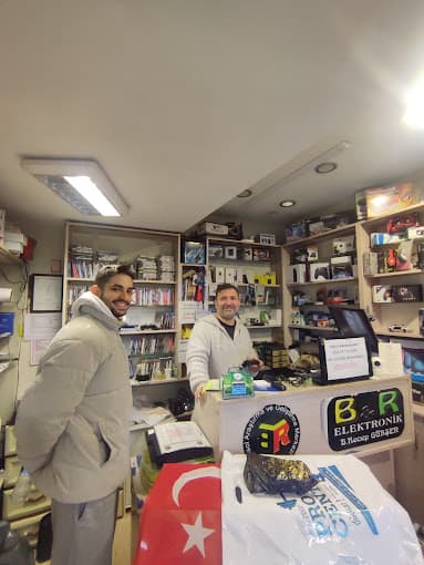 B&R Elektronik işletmesinin Mutlu Müşteriler resmi